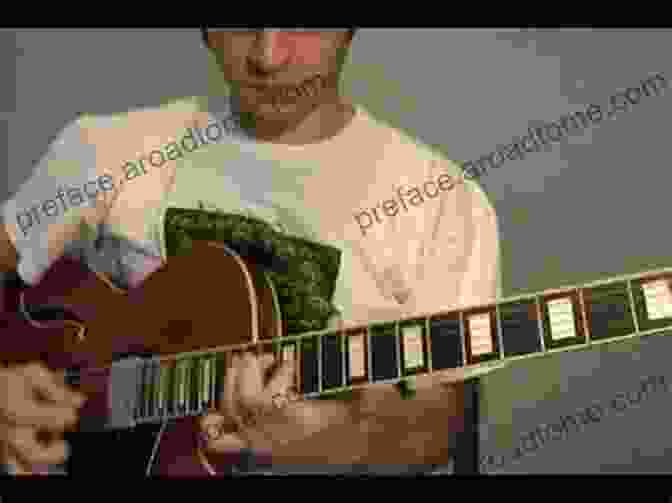 Guitarist Improvising A Gypsy Jazz Solo 100 Gypsy Jazz Guitar Licks: Learn Gypsy Jazz Guitar Soloing Technique With 100 Authentic Licks (Play Gypsy Jazz Guitar)