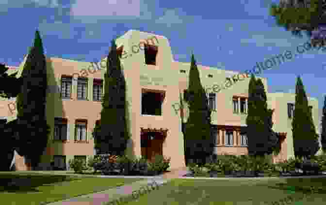 The Historic Carlsbad Courthouse Carlsbad And Carlsbad Caverns (Images Of America)